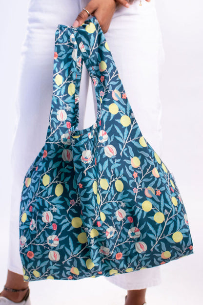 William Morris Fruit Reusable Bags 100% Recycled from Plastic Bottles | Medium | KIND BAG
